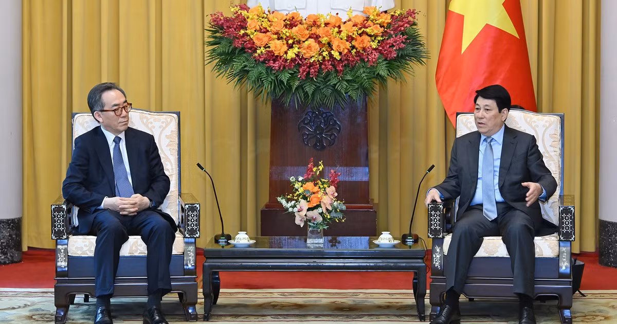 [Foto] Presidente de Vietnam conversa con el canciller de Corea del Sur