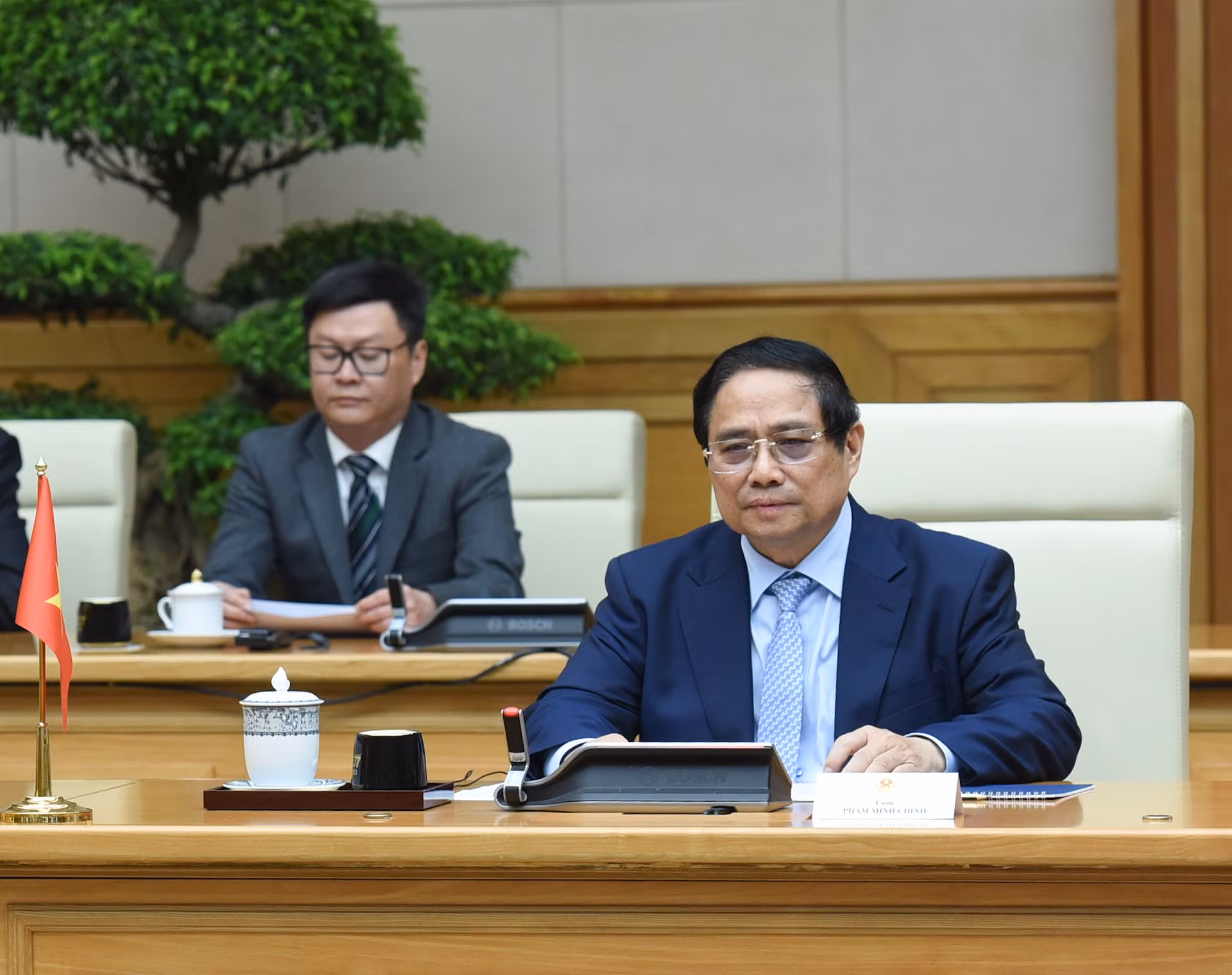 El jefe del Gobierno vietnamita Pham Minh Chinh habla en la cita.