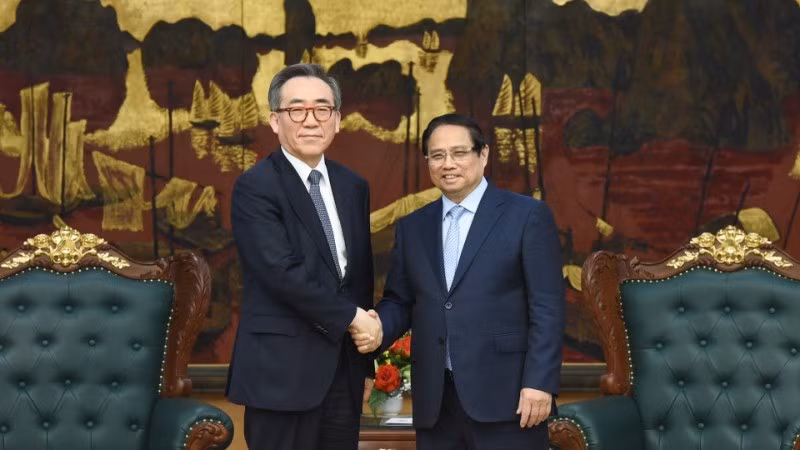 [Foto] Premier vietnamita recibe a canciller surcoreano 