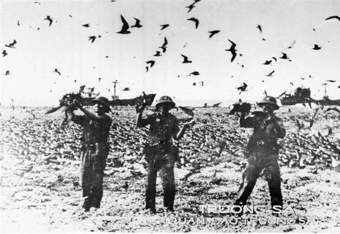 [Foto] Liberación del archipiélago de Truong Sa, una hazaña estratégica en la liberación del Sur y la reunificación del país
