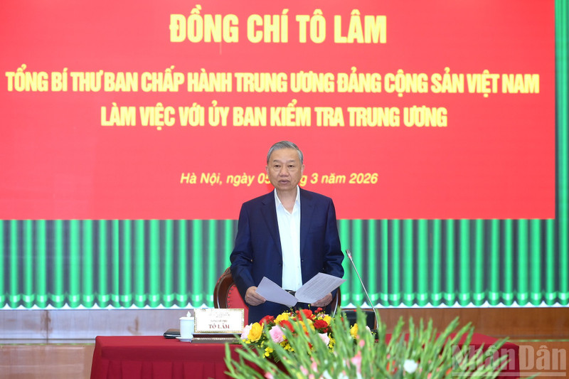 El secretario general del Partido Comunista de Vietnam, To Lam, interviene en la reunión. (Foto: Nhan Dan)