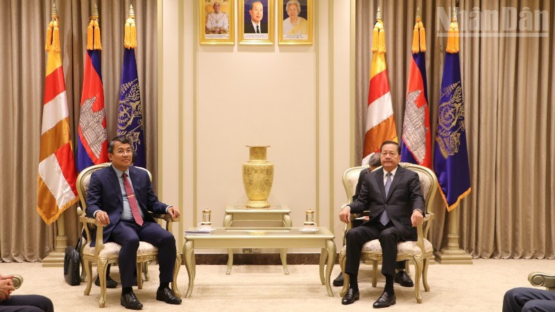 Escena de la reunión. (Foto: Nhan Dan)