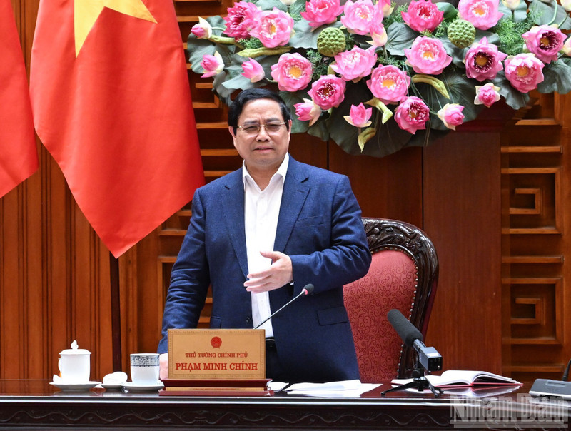 El primer ministro de Vietnam, Pham Minh Chinh, dirige la reunión. (Foto: Nhan Dan)