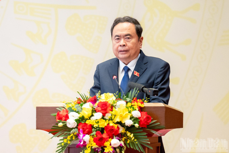 El presidente de la Asamblea Nacional y secretario del Comité del Partido Comunista de Vietnam en la entidad, Tran Thanh Man, pronuncia conclusiones de la conferencia. (Foto: Nhan Dan)