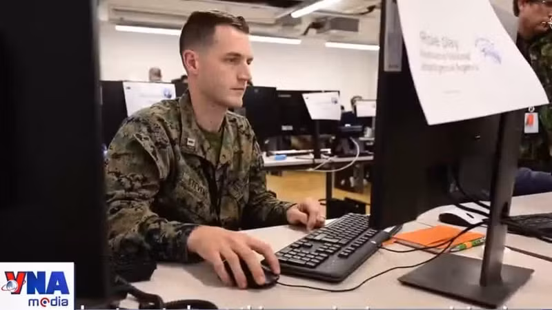 La Organización del Tratado del Atlántico Norte organizó recientemente la versión 2026 de Locked Shields, clasificado como uno de los mayores ejercicios de ciberdefensa en el mundo. (Foto: VNA Media)