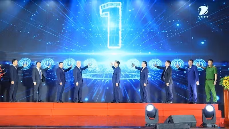 Escena de la ceremonia. (Foto: Nhan Dan)