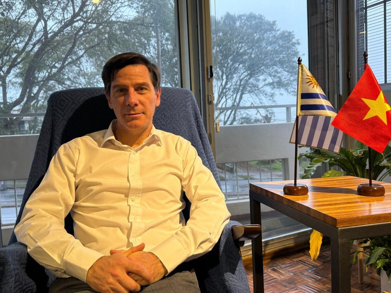 El profesor Ignacio Bartesaghi, director del Instituto de Negocios Internacionales de la Universidad Católica del Uruguay. (Foto: VNA)