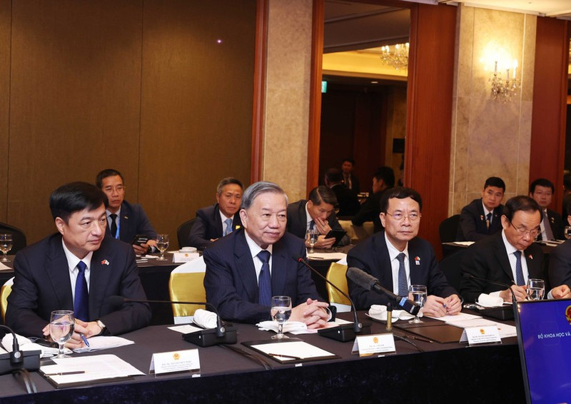 El secretario general del Partido Comunista de Vietnam, To Lam, en el coloquio. (Foto: VNA)