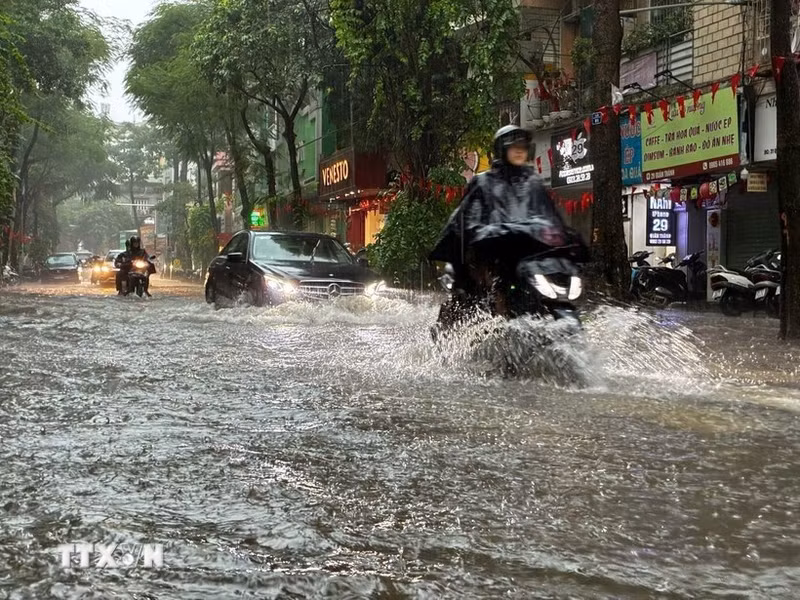 Se pronostica que el tifón Matmo traerá fuertes lluvias a Hanói. (Foto: VNA)