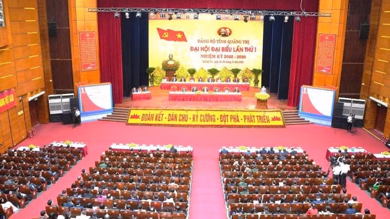 Panorama de la asamblea. (Foto: Nhan Dan)