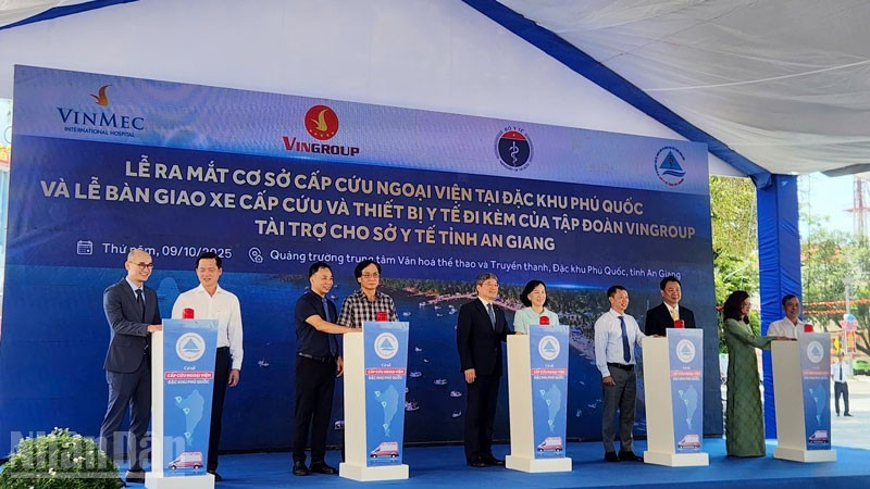 En el acto de lanzamiento. (Foto: Nhan Dan)