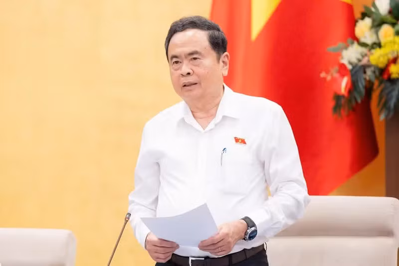 El presidente de la Asamblea Nacional de Vietnam, Tran Thanh Man, habla en la cita. (Foto: Nhan Dan)