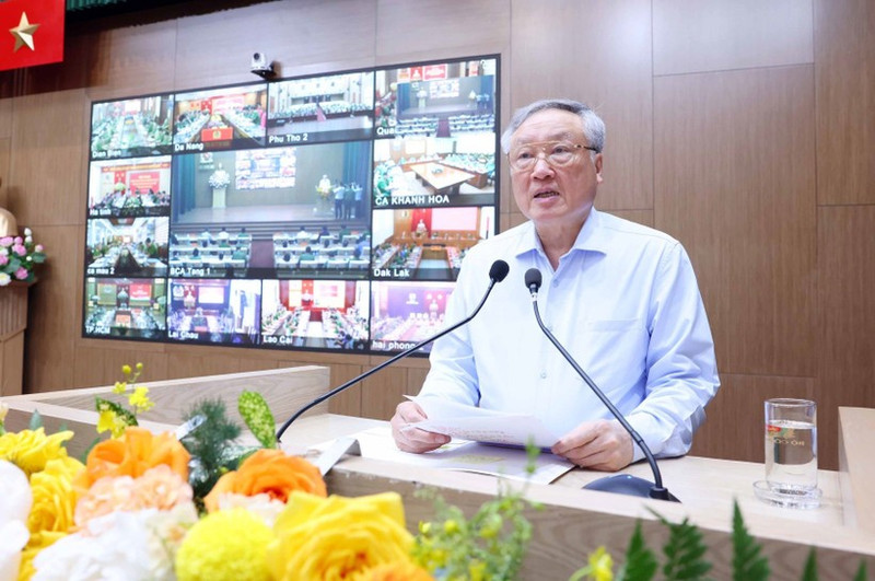 El vice primer ministro permanente de Vietnam, Nguyen Hoa Binh, interviene en la conferencia. (Fotografía: VNA)