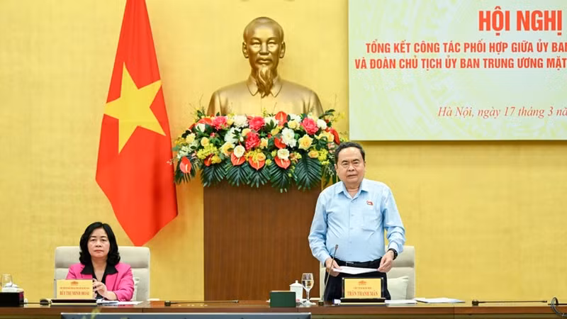 El presidente de la Asamblea Nacional de Vietnam, Tran Thanh Man, interviene en la cita. (Foto: Nhan Dan)
