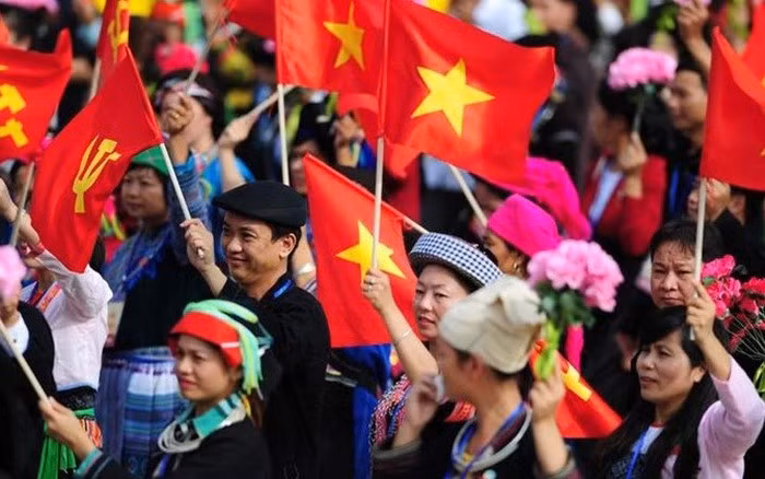 Vietnam impulsa un nuevo modelo de desarrollo con las personas como eje central. (Foto de ilustración: doanthanhnien.vn)