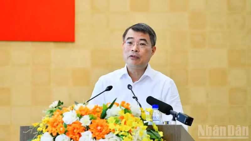 El primer ministro de Vietnam, Le Minh Hung, habla en la cita. (Foto: Thanh Giang)