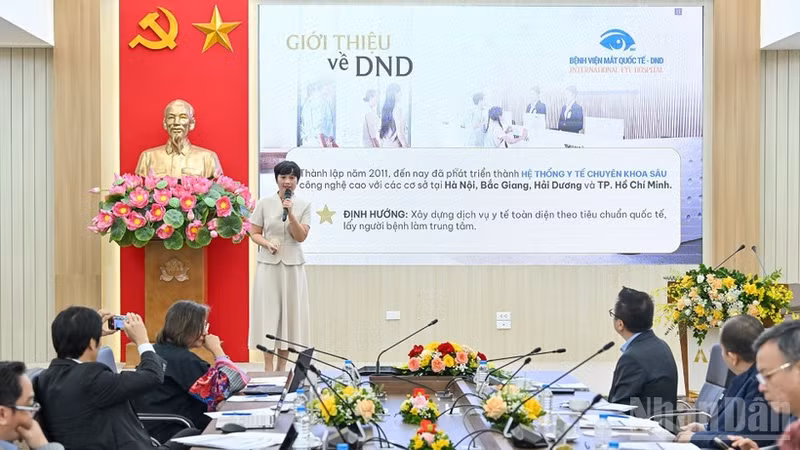 Vista de la ronda final de los Premios para Acciones por la Comunidad 2025. (Foto: Nhan Dan)