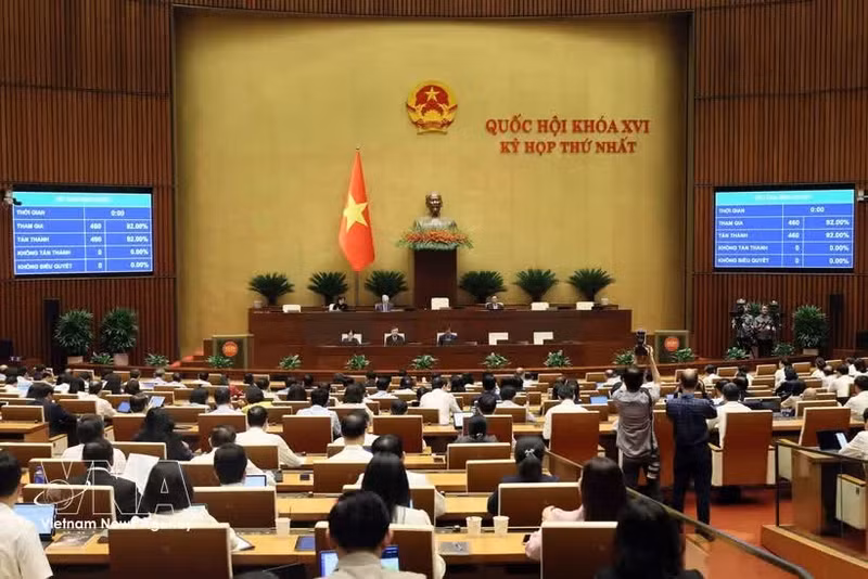Vista de una reunión del primer período de sesiones de la Asamblea Nacional de Vietnam de la XVI legislatura. (Foto: VNA)