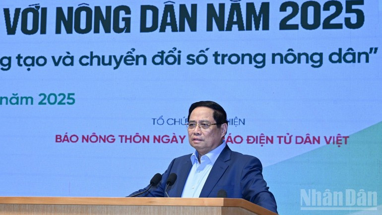 El primer ministro de Vietnam, Pham Minh Chinh, interviene en el evento. (Foto: Nhan Dan)