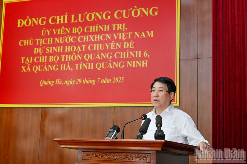 El presidente de Vietnam, Luong Cuong, interviene en la sesión. (Foto: Nhan Dan)
