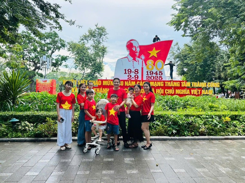 Hanói recibe en lo que va de agosto a alrededor de 3,18 millones de visitantes. (Foto: hanoimoi.vn)