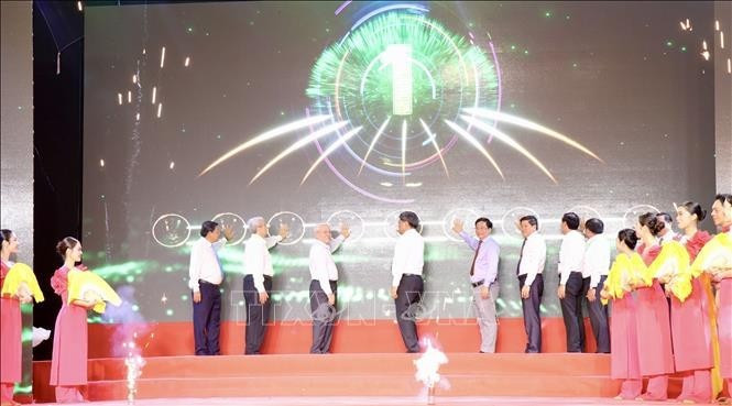 En la ceremonia de apertura. (Foto: VNA)