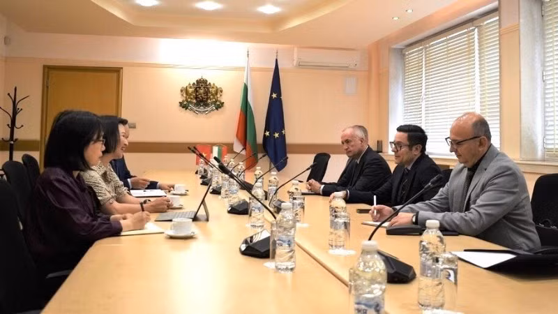 Escena de la reunión. (Foto: Embajada de Vietnam en Bulgaria)