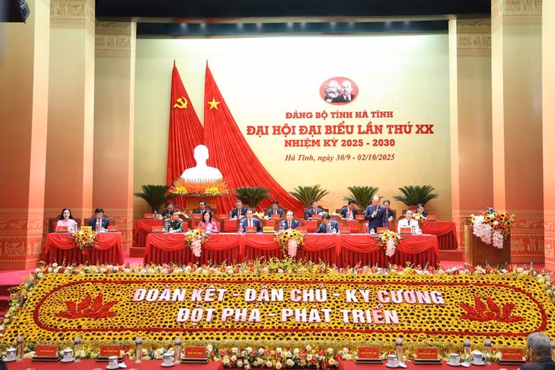 Escena de la asamblea. (Foto: VNA)