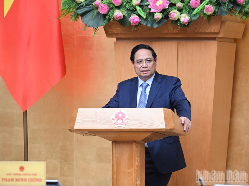 El primer ministro de Vietnam, Pham Minh Chinh, interviene en la reunión. (Foto: Nhan Dan)