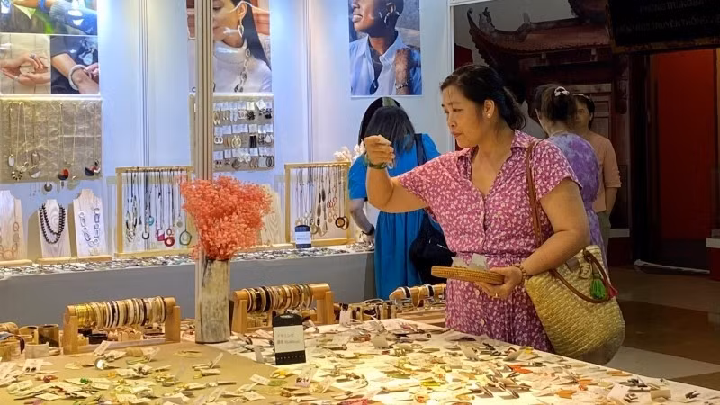 En el evento. (Foto: Nhan Dan)