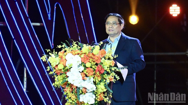 El primer ministro de Vietnam, Pham Minh Chinh, habla en el evento. (Foto: Nhan Dan)