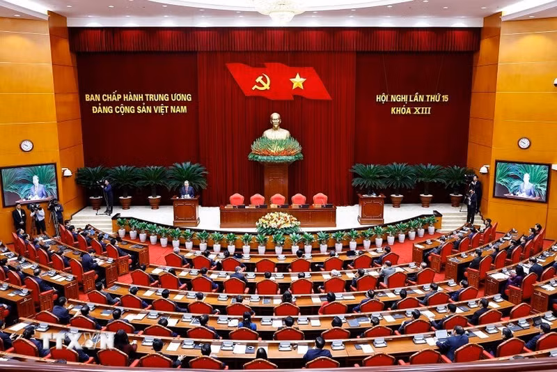 El Comité Central del Partido Comunista de Vietnam del XIII mandato finaliza su XV pleno con un alto grado de unanimidad y calidad. (Foto: VNA)