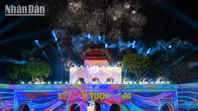 [Foto] Esplendorosa ceremonia inaugural del segundo Festival Cultural Mundial en Hanói 2026