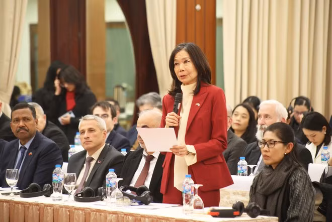 La coordinadora residente de las Naciones Unidas en Vietnam, Pauline Tamesis (Foto: VNA)