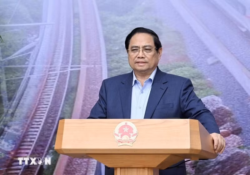 El primer ministro Pham Minh Chinh habla en la cita (Foto: VNA)