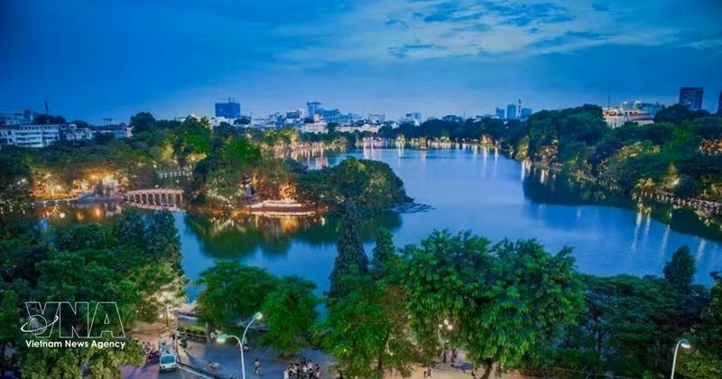 El lago de Hoan Kiem. (Foto: VNA)