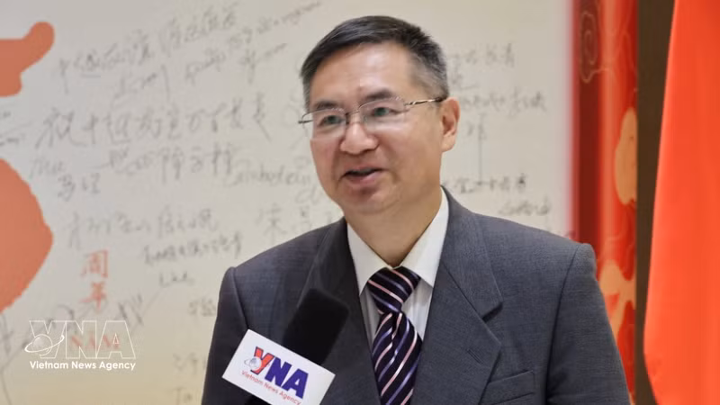 El profesor y doctor Cheng Hanping, jefe ejecutivo del Instituto de Estudios Regionales y Nacionales y director del Centro de Estudios sobre Vietnam de la Universidad de Industria de Zhejiang (China). (Foto: VNA)