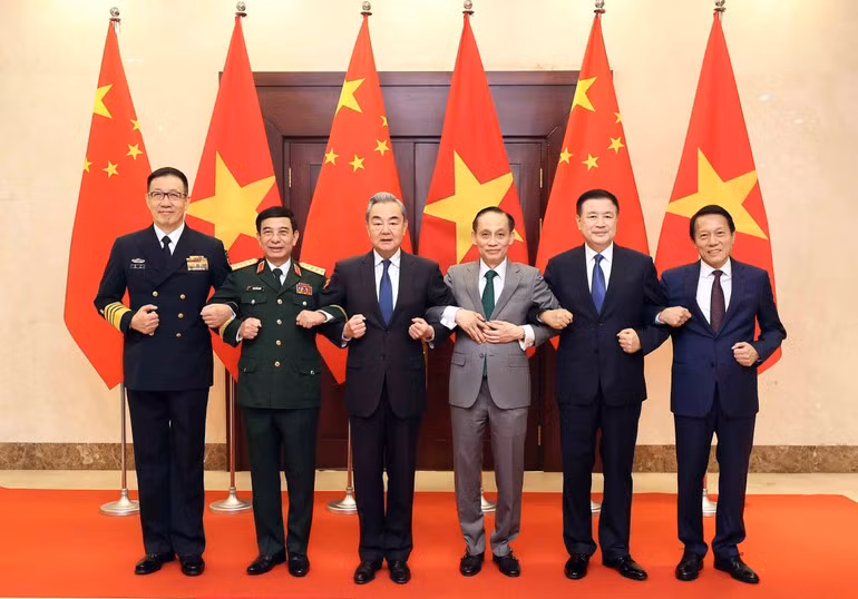 Ministros de Relaciones Exteriores, Defensa y Seguridad Pública de Vietnam y China en el primer Diálogo estratégico 3+3 (Foto: VNA)