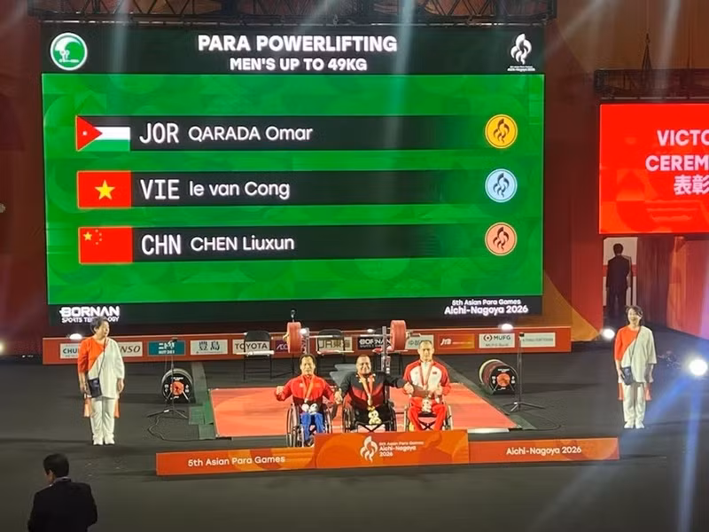 Tras tres rondas de competición, el halterista Le Van Cong logró el mejor resultado con 171 kg, obteniendo así la medalla de plata. (Foto: Equipo Paralímpico de Vietnam)