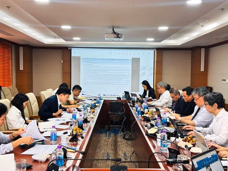 El proyecto de cooperación técnica destinado a fortalecer las capacidades y mejorar la eficiencia del mercado bursátil vietnamita se lleva a cabo del 9 al 15 de octubre en Ciudad Ho Chi Minh y Hanói. (Foto: JICA)