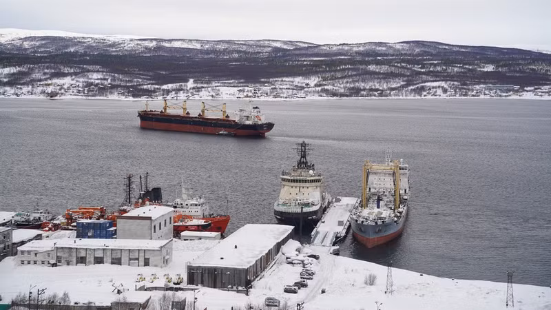 Un rincón de la bahía de Kola, en el mar de Barents. (Foto: VNA)