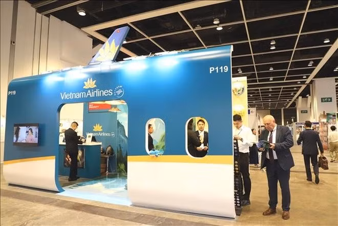 Área de exhibición de Vietnam Airlines en la exposición. (Foto: VNA).