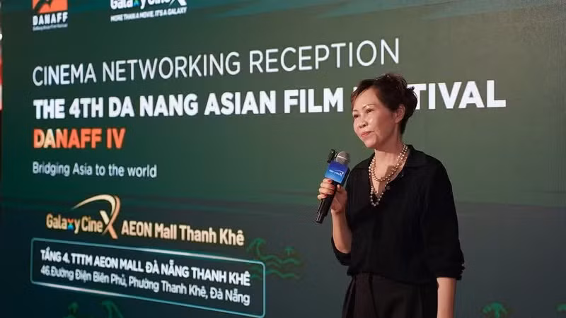 Dinh Thi Thanh Huong, directora ejecutiva de Galaxy Studio y Galaxy Entertainment Holding, interviene en el evento.
