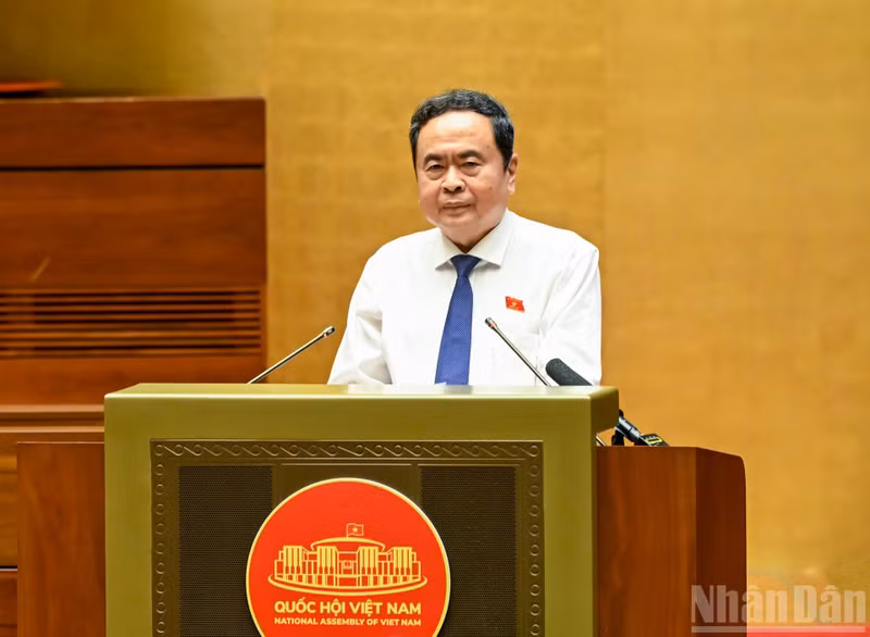 El presidente de la Asamblea Nacional de Vietnam, Tran Thanh Man, interviene en la cita. (Foto: Nhan Dan)