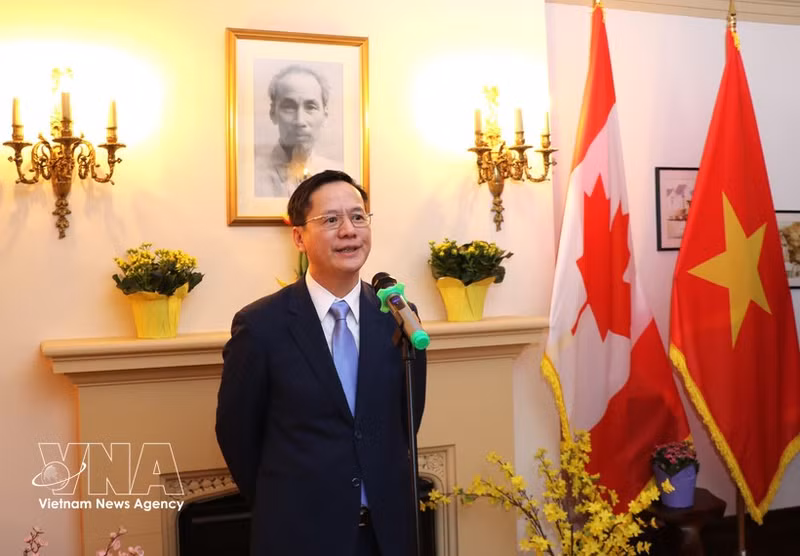 El embajador de Vietnam en Canadá, Pham Vinh Quang (Foto: VNA)