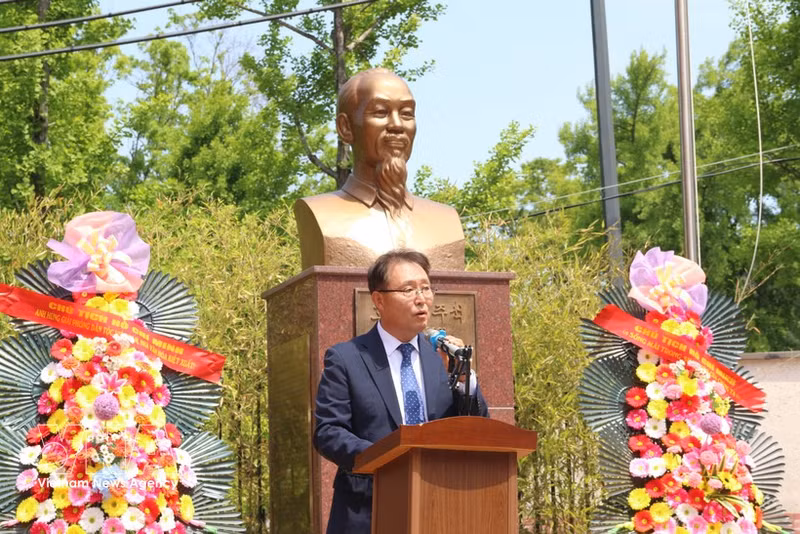 El profesor Park Yeon Kwan, jefe del Departamento de Lengua Vietnamita de la Universidad Hankuk de Estudios Extranjeros. (Foto: VNA)