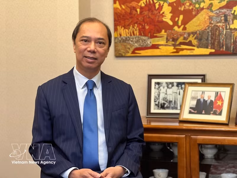 El embajador de Vietnam en Estados Unidos, Nguyen Quoc Dung, en la entrevista. (Foto: VNA)