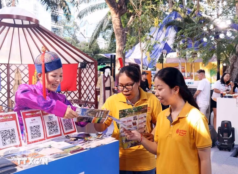Actividades de promoción comercial y turística de Mongolia en Vietnam. (Foto: VNA)