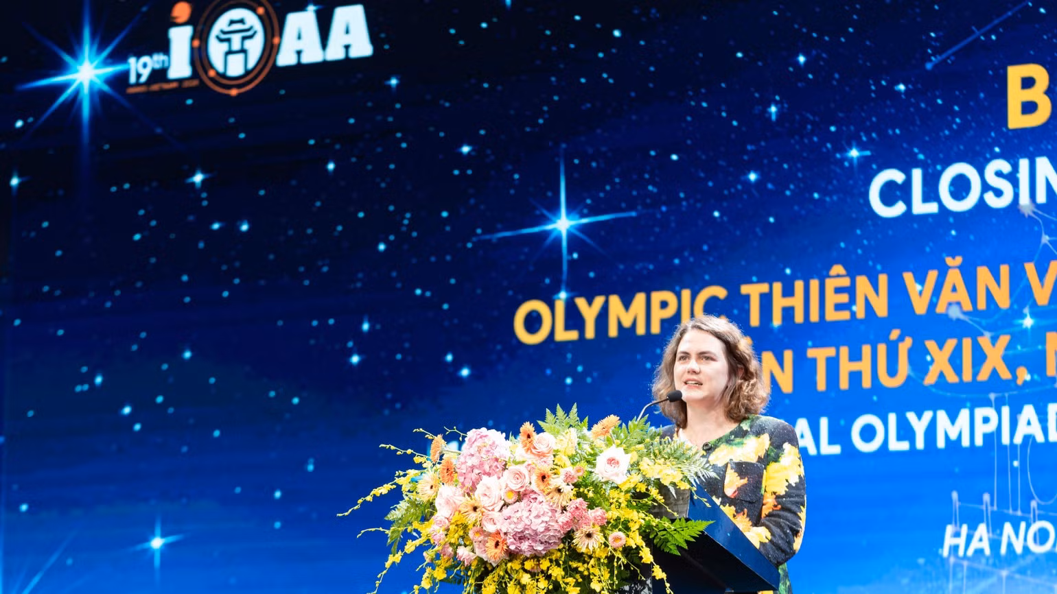 Natasa Dragovic, secretaria general de la Olimpiada Internacional de Astronomía y Astrofísica, resalta la buena organización del evento. (Foto: Comité Organizador)