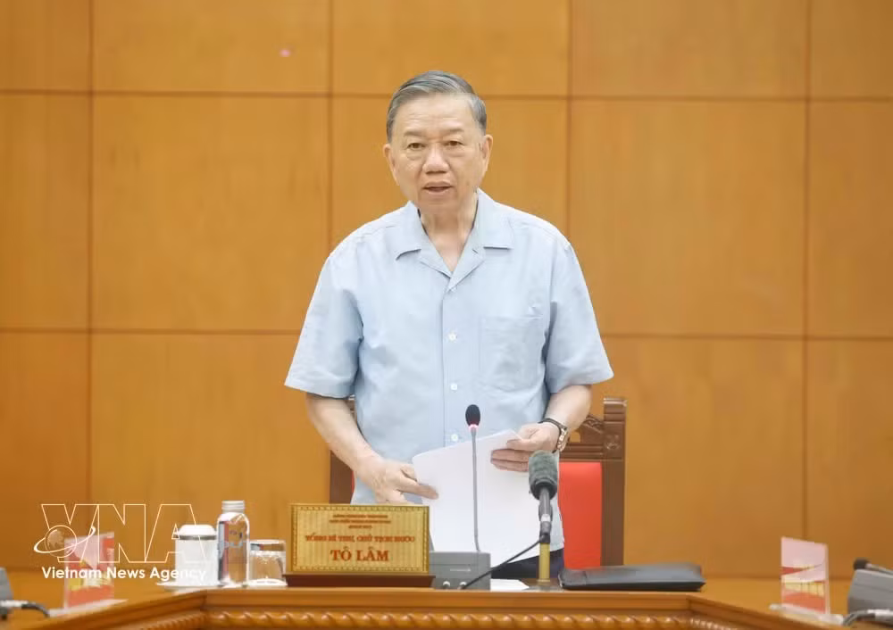 El secretario general del Partido Comunista de Vietnam y presidente de la República, To Lam, habla en la cita (Fuente: VNA)